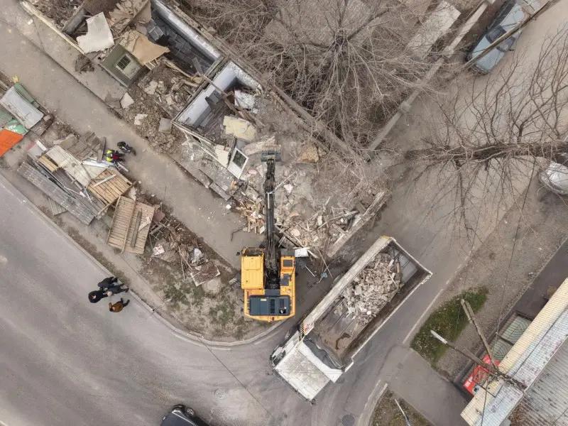 Over 9,000 structures dismantled in Bishkek on the mayor's orders