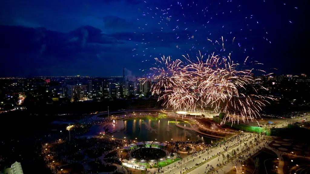 Более 20 тысяч человек посетили фестиваль Symphony of Water & Light в Royal Central Park