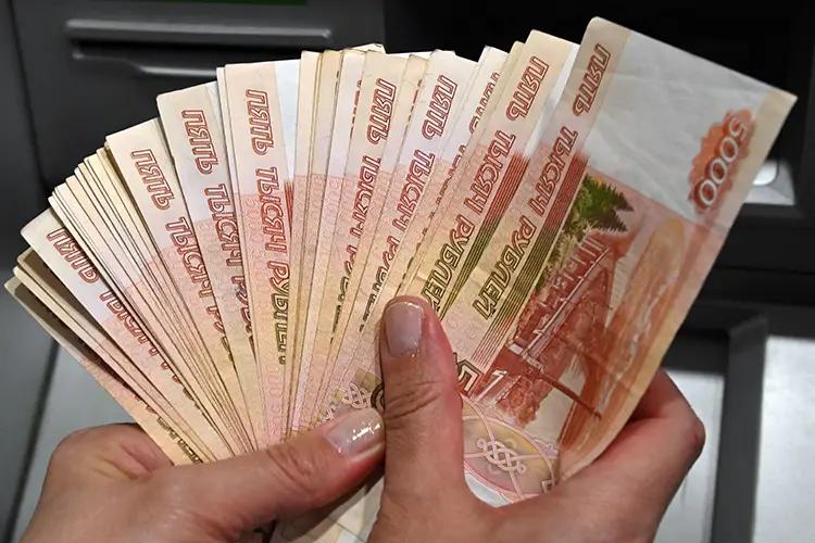Kyrgyz people working in Russia have been helped to receive unpaid wages - almost 43 million rubles
