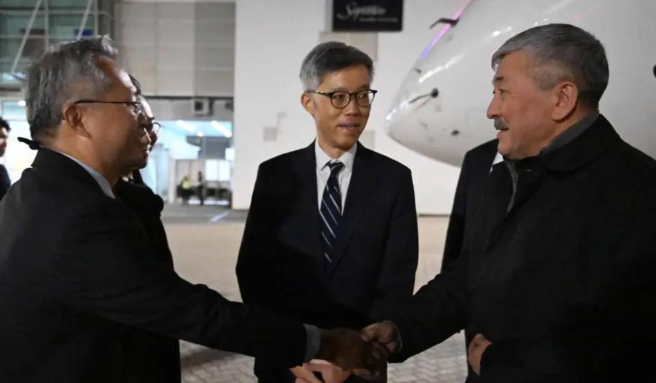 The head of the Cabinet of Ministers of Kyrgyzstan will hold talks with the heads of major banks in Hong Kong