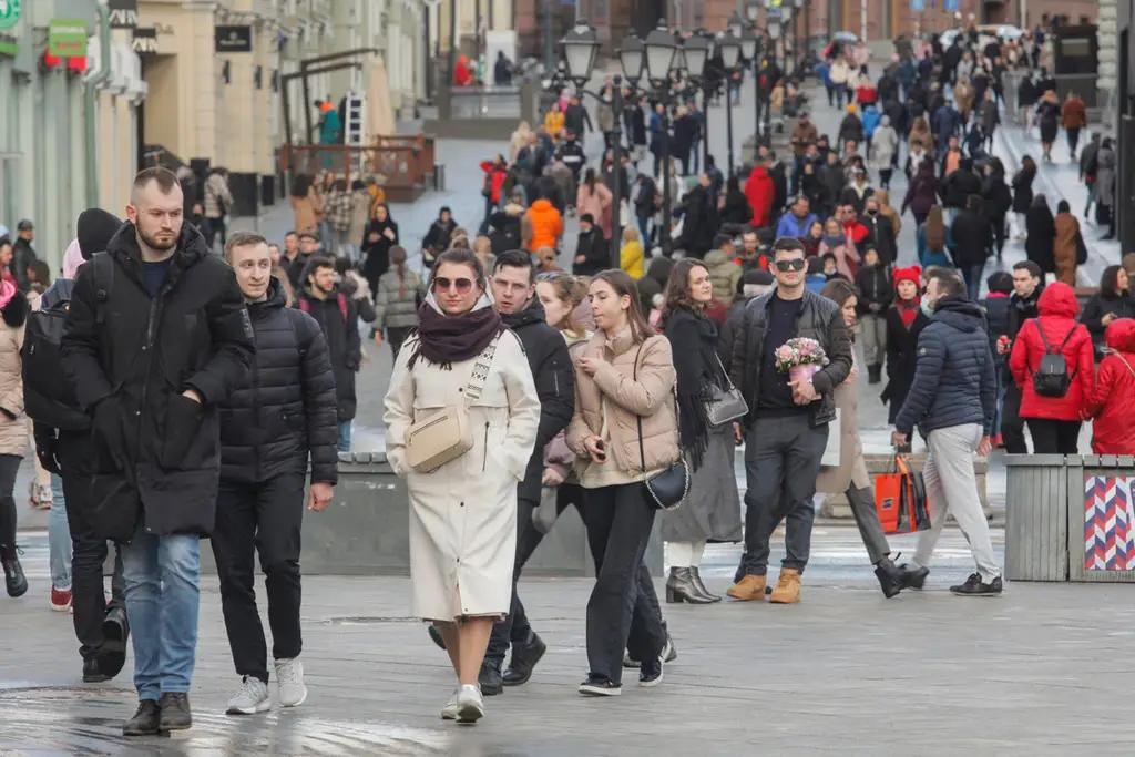 Kyrgyz citizens have until April 30 to legalize their stay in Russia