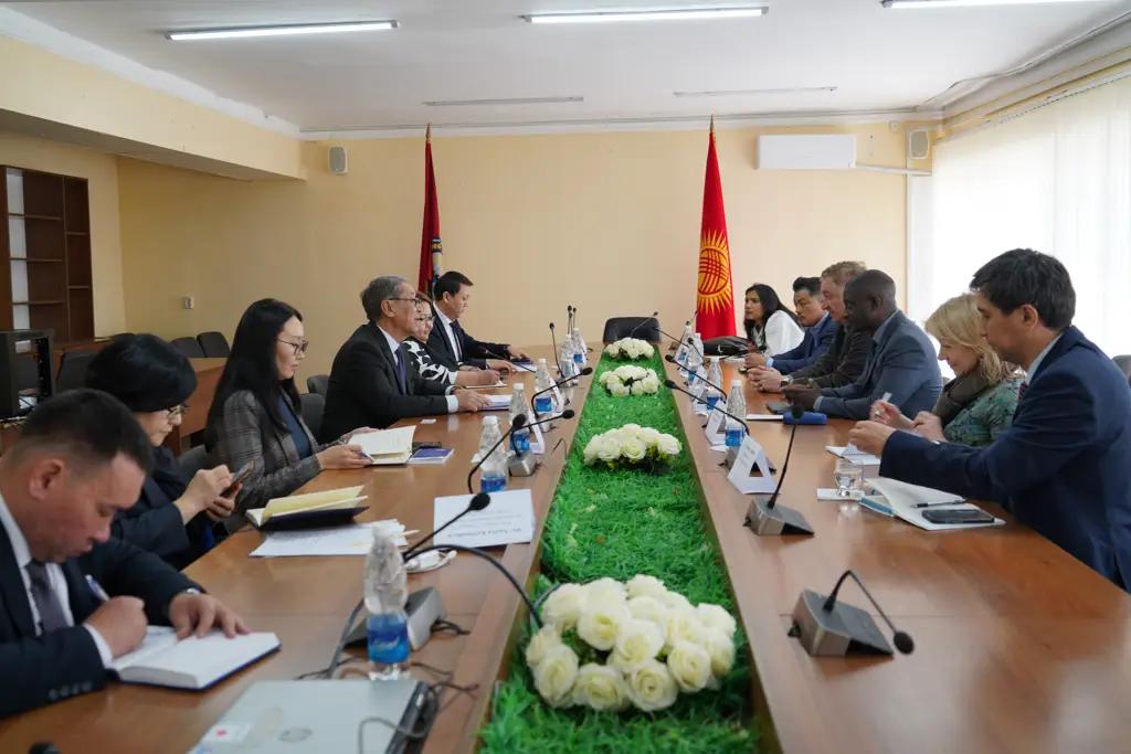 National Statistics Committee Hosts World Bank Mission on Poverty and Equality