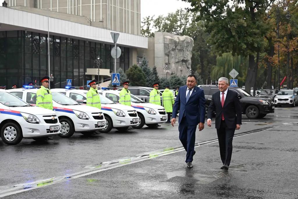 Employees of the State Traffic Safety Inspectorate were handed the keys to 150 vehicles