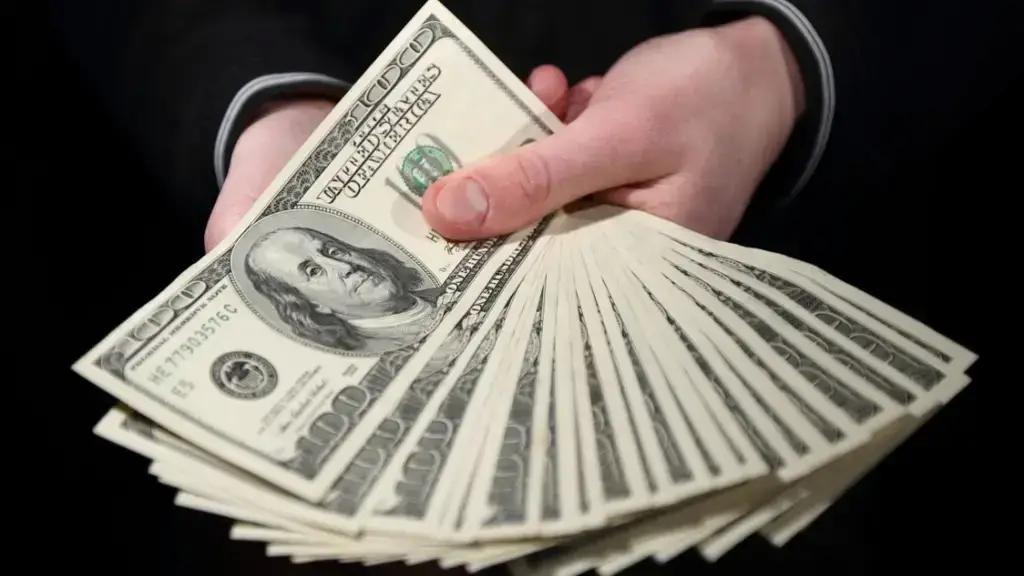 Uzbekistan's external debt turned out to be almost 15 times greater than that of Kyrgyzstan