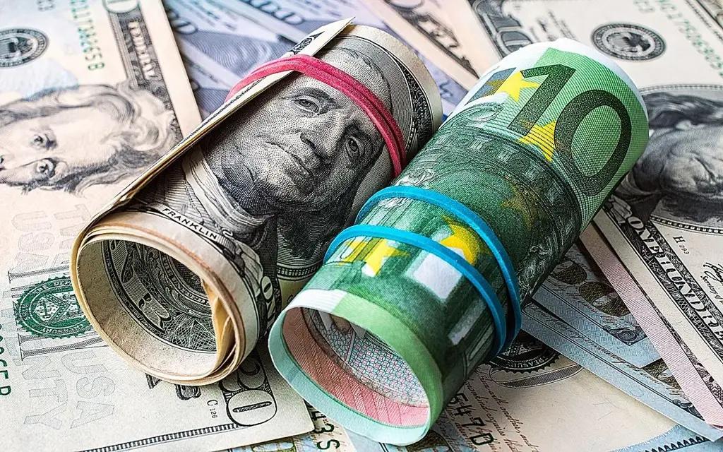 Доллар без изменений, евро вырос. Курс валют НБ КР на 2 июня