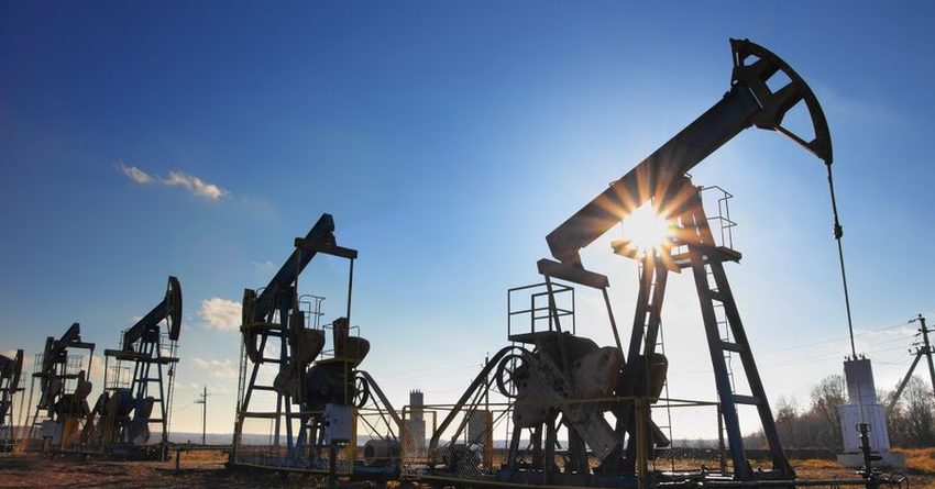 Цена нефти Brent рухнула почти на 6%