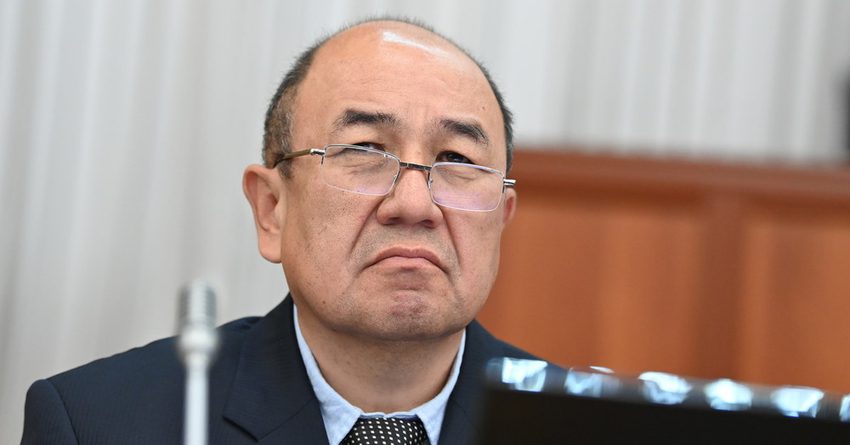 Кубанычбек Боконтаев покидает должность председателя НБ КР