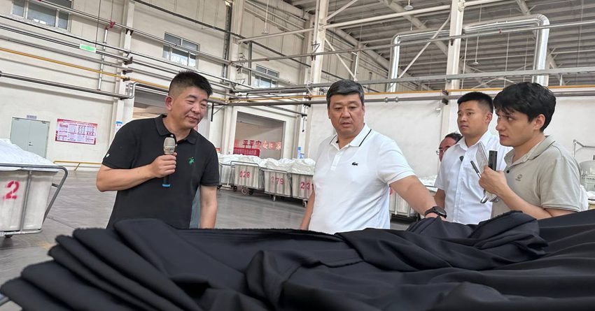 Бакыт Торобаев посетил текстильные предприятия Китая